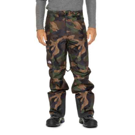 The North Face Freedom Ski Pants - Waterproof in Tnf Black Tnf Camo Prin