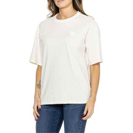 The North Face Garment Dye T-Shirt - Short Sleeve in Gardenia White