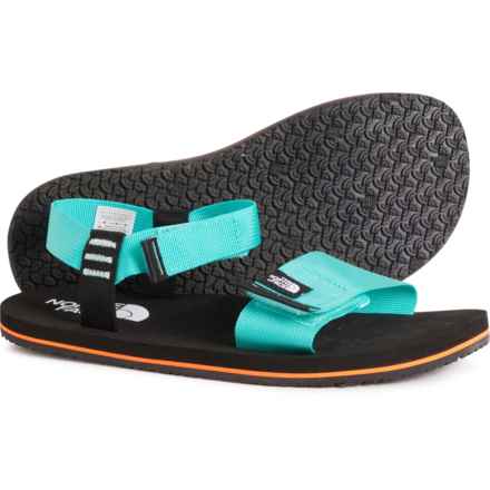 The North Face Girls Skeena Sandals in Geyser Aqua/Tnf Black