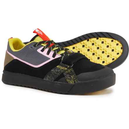 The North Face Larimer Lace Approach Shoes (For Men) in Athletic Empathy/Tnf Black