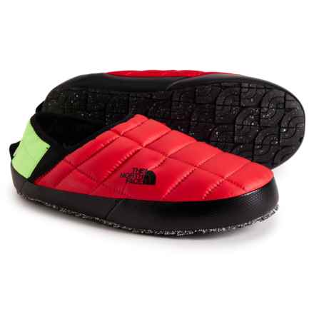 The North Face ThermoBall® Traction Mule V Slippers - Insulated, Slip Ons (For Men) in Horizon Red/Tnf Black