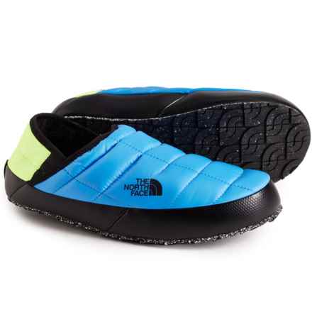 The North Face ThermoBall® Traction Mule V Slippers - Insulated, Slip Ons (For Men) in Super Sonic Blue/Tnf Black