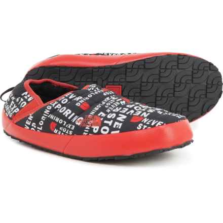 The North Face ThermoBall® Traction Mule V Slippers - Insulated, Slip Ons (For Men) in Tnf Black Half Dome Tagline Toss Print/Fiery Red