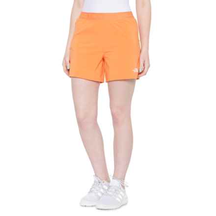 The North Face Wander Shorts - Built-In Briefs in Dusty Coral Orange