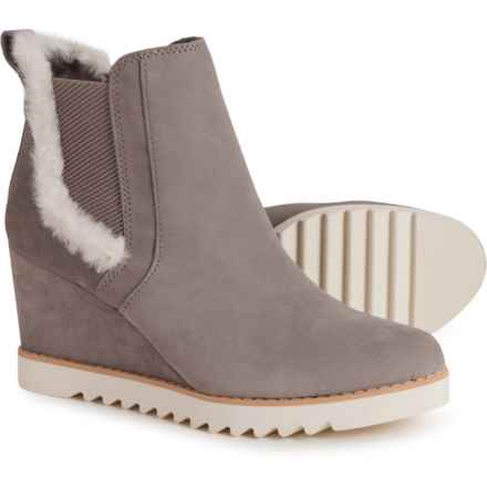 TOMS Maddie Boots - Nubuck (For Women) in Cement Oiled