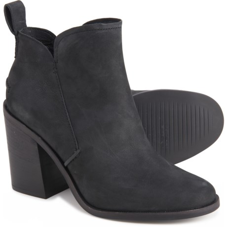 black heeled ugg boots