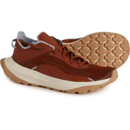 Vasque Re:Connect Here Low Trail Running Shoes (For Women) in Mocha Bisque