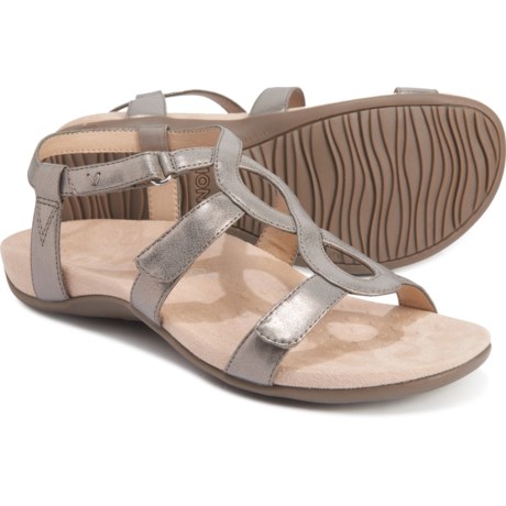 vionic pewter sandals