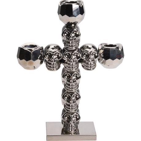 well-dressed-home-skull-cross-