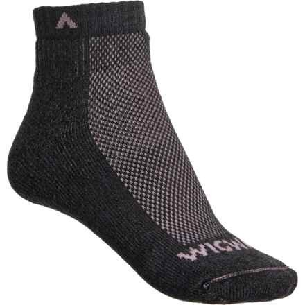 Wigwam CoolLite® Lightweight Hiking Socks - Quarter Crew (For Men) in Grey/Navy