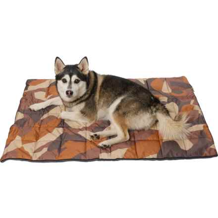Wingo Outdoors Trixie Packable Dog Bed - 40x27x5” in Fall Forest