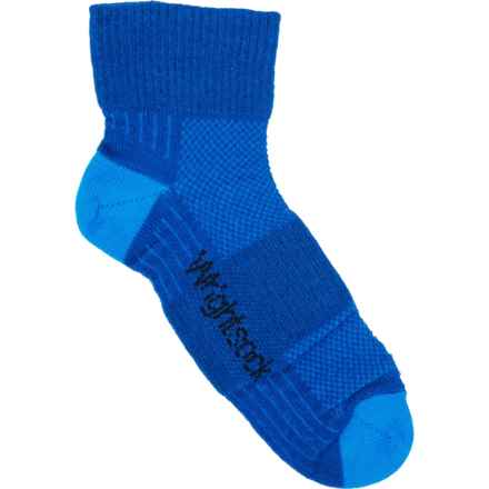 Wrightsock Medium - Boys and Girls CoolMesh II Double-Layer Socks - Quarter Crew in Royal Blue W/Electric Blue Heel