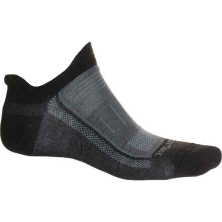 Wrightsock Medium - Endurance Tab Double-Layer Socks - Below the Ankle (For Men) in Black/Ash